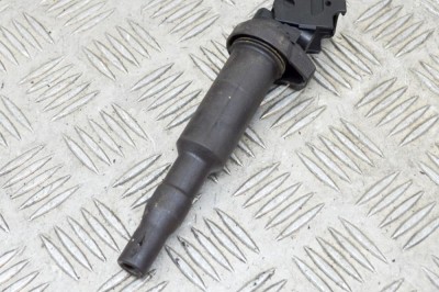 Bobina de inducție de &amp;icirc;naltă tensiune BMW 5 F10 2013 OEM: 7594937,0221504470 14299226 foto