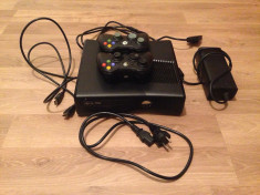 vand Xbox 360 Slim 250GB foto