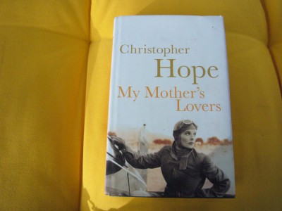 My Mothers lover - Christopher Hope foto
