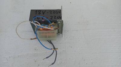 TRANSFORMATOR cu doua tensiuni de iesire 18 si 16V foto