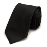 Cumpara ieftin Cravat? Premium Neagr? Clasic? &ndash; Elegan?? ?i Sobrietate pentru Orice Ocazie