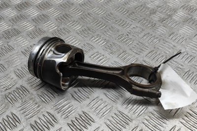 Piston VW PASSAT B6 3C2 2008 OEM: 03L107065G,038105401J | 28195047 foto