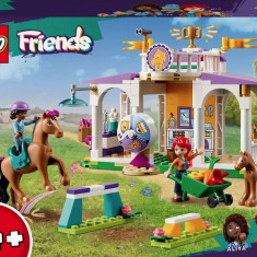 LEGO Friends - Dresaj pentru cai [41746] | LEGO