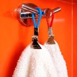 Carlige Metalice cu Clipsuri Colorate &ndash; Soluție Compactă pentru Spațiu, CMCLASS