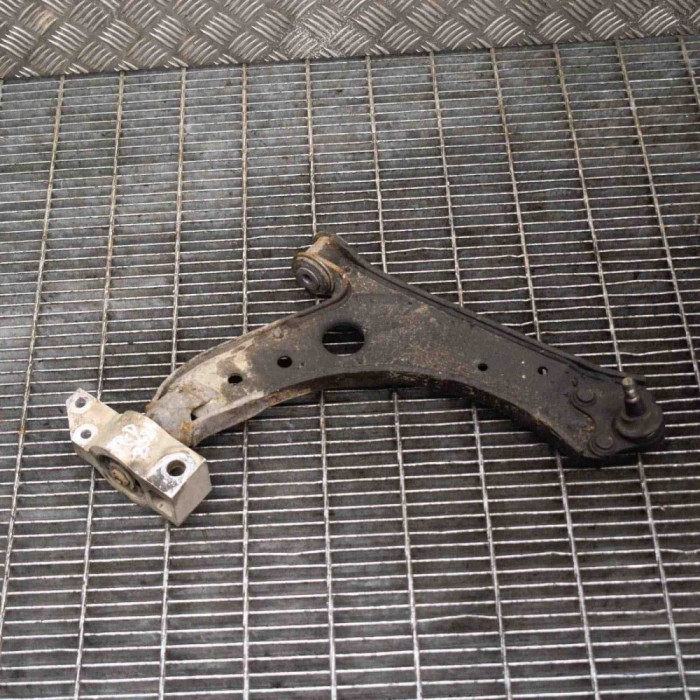 Braț inferior dreapta față AUDI A3 8P1 2006 OEM: 1K0407853F