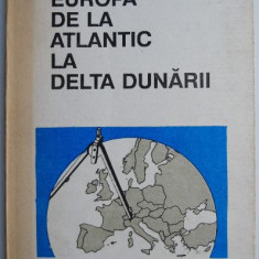 Europa de la Atlantic la Delta Dunarii – Maurice Duverger