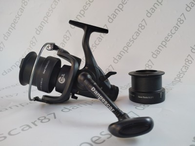 SET 4 Mulinete WIND BLADE HFL5000 tambur long cast si BAITRUNNER 8rulmenti foto