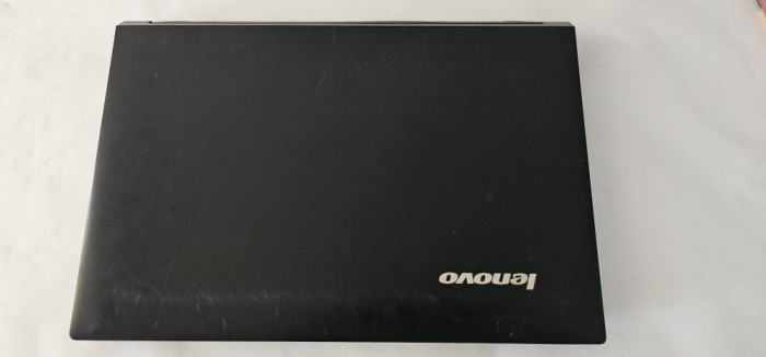LEPTOP LENOVO B50-30 .INTEL CELERON N2840/2,16GHz/RAM 6GB/HARD 500 GB . WIN 10 INSTALAT RECENT /FARA BATERIE /CU INCARCATOR.