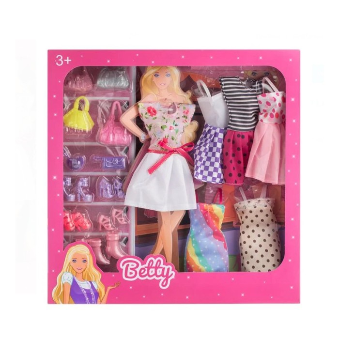 Set de joaca pentru fetite, 6 rochii, accesorii incluse