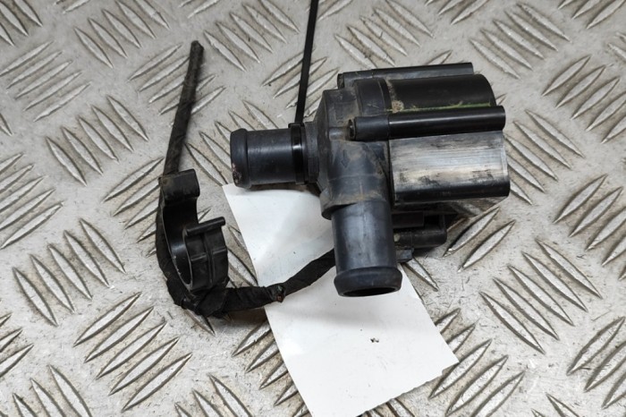 Pompa de apa auxiliara AUDI Q5 FY 2021 OEM: 06H121601N 28536627