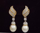 Superbi cercei luxosi din aur 18 k, diamante naturale si perle naturale - model unicat spectaculos
