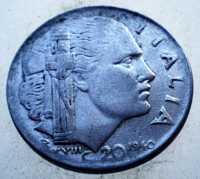 1.864 ITALIA WWII VITTORIO EMANUELE III 20 CENTESIMI 1940 R MAGNETIC