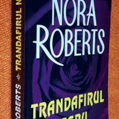 Trandafirul negru - Nora Roberts - Continuare a romanului Dalia albastra