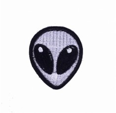 Petic Textil Extraterestru, 3.5 cm x 4 cm foto