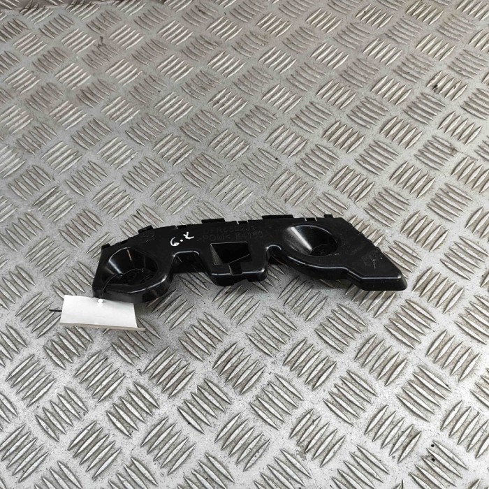 Suport bara de protecție st&acirc;nga spate MAZDA CX-30 DM 2023 OEM: DFR5-50-2J1 31566010