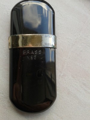 BRICHETA VECHE BRASS foto