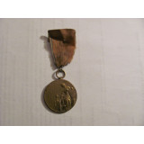 CY Medalie superba f. veche completa / probabil sport / bronz aurit / negravata