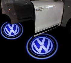 Proiectoare in portiera cu Logo VW Passat, Golf 5, Golf 6, Touareg, Sharan foto