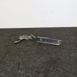AUDI Q7 4L 2011 OEM: 4L0823301 SKU: 2409962