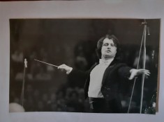 3 fotografii cu dirijorul Horia Andreescu