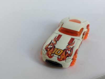 bnk jc Hot Wheels 2013 - Fast FeLion - Multipack Exclusive foto