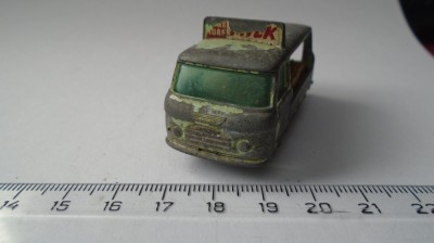 bnk jc Matchbox 21c Commer Bottle Float foto