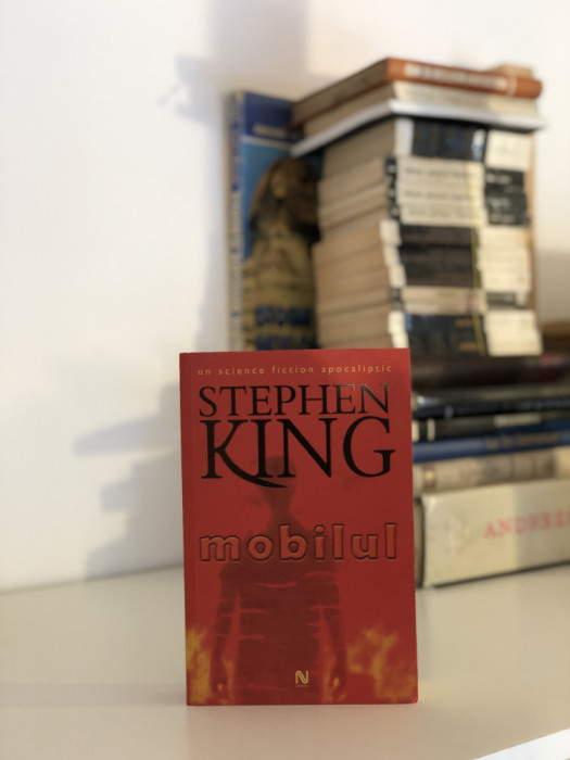 MOBILUL de STEPHEN KING , 2006