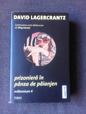 PRIZONIERA IN PANZA DE PAIANJEN - DAVIS LAGERCRANTZ foto