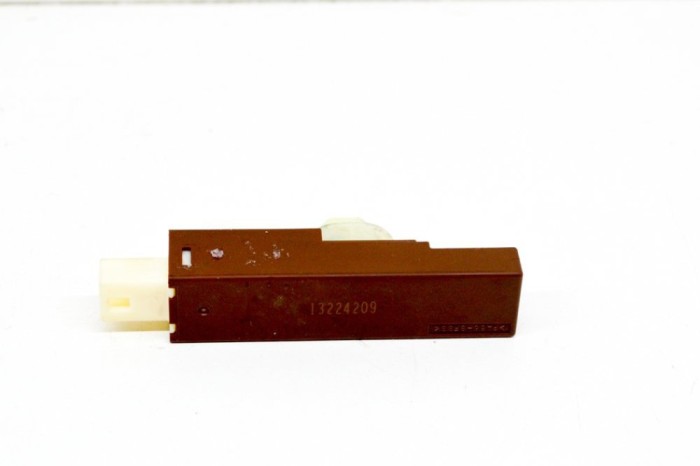 Antena Keyless Entry TOYOTA AURIS _E18_ 2014 OEM: 13224209 11812862