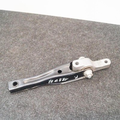 AUDI A3 8V1, 8VK 2016 OEM: 5Q0199855P SKU: 2400371 foto