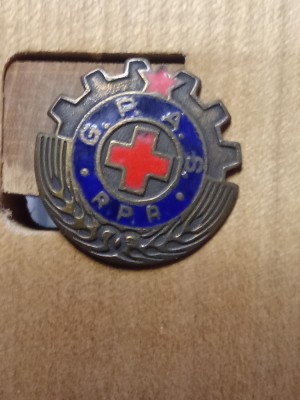 Insigna Crucea Roșie Donator RPR foto