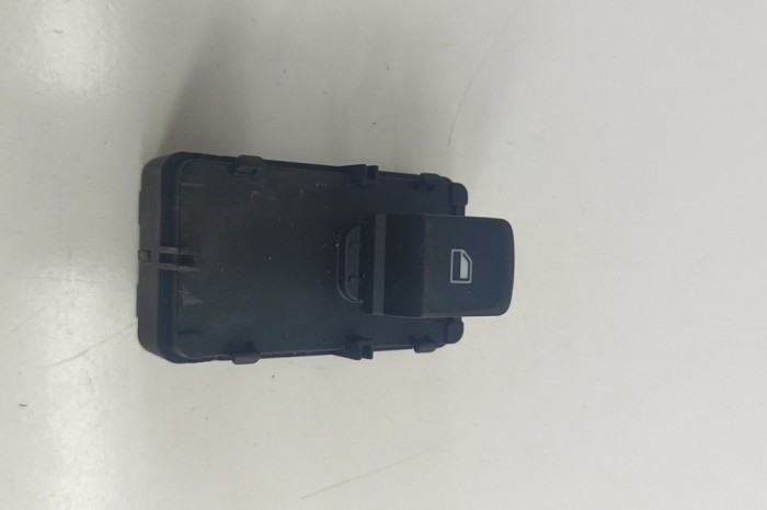 Buton geam ușă st&acirc;nga față MG ZS SUV 2024 OEM: 10003589,10488337 | 29920508
