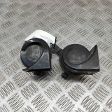 Claxon Auto Tesla Model 3 2019 OEM 1486841-00-A Negru/Rosu - Piesa Originala Second Hand cu Garantie