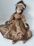 Papusa vintage (anii 90) de colectie, Guy Luy I Hubert Studio Lalek, Polonia Cracovia, Krakow, 36cm, in haine de epoca