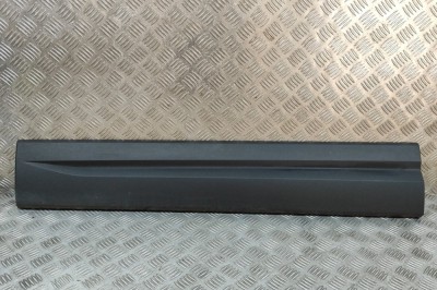 Bandou inferior ușă st&amp;acirc;nga față SEAT ATECA KH7 2020 OEM: 575854939F 24865771 foto