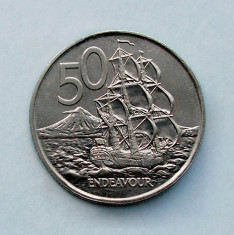 NOUA ZEELANDA - 50 Cents 1977 - HMS Endeavour foto