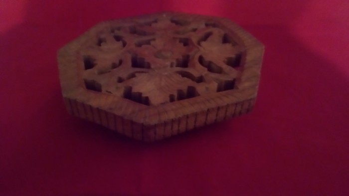 Vintage Suport lemn sculptat pt pahar/ Cana
