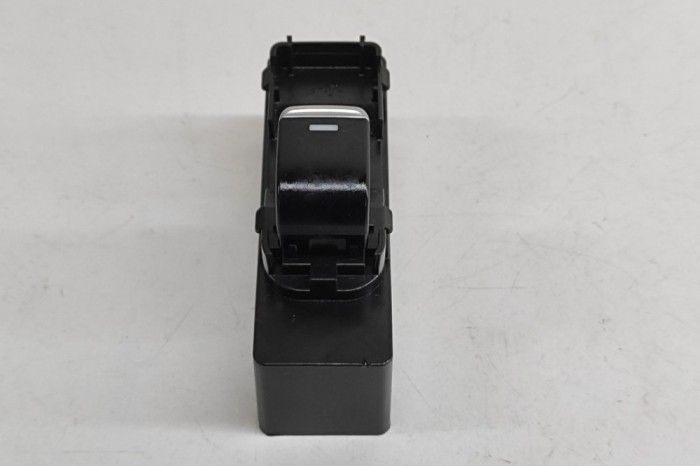Buton geam ușă dreapta spate MAZDA CX-5 KF 2022 OEM: KG6C-66-380A 30292876