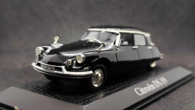 Macheta Citroen DS19 - Norev/Atlas 1/43 foto