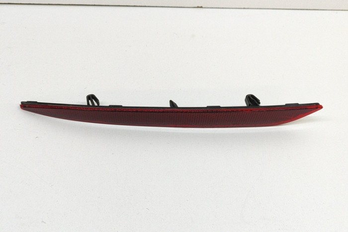 Reflector bara de protecție st&acirc;nga spate TESLA MODEL 3 2021 OEM: 1077406-00-F 27183876