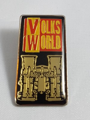 De colectie ! Insigna vintage Volks World foto