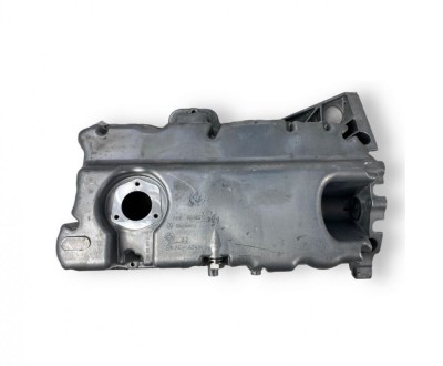 Baie ulei Volkswagen Passat (B6/B7 (3c)), 01.2005-2015; Skoda Superb (3t), 06.2008-2015 Motor 3.6, aluminiu, RapidAuto foto