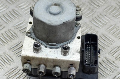 Pompa ABS TESLA MODEL S 2017 OEM: 2265106527,1037797-00-D,0265255653,0265956391 14336910 foto