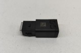 USB PEUGEOT 2008 II 2023 OEM: 98313506VV,98380610VV 27961133