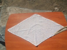 Mileu din macrame deosebit de mare , lucrat in romb / nr 4