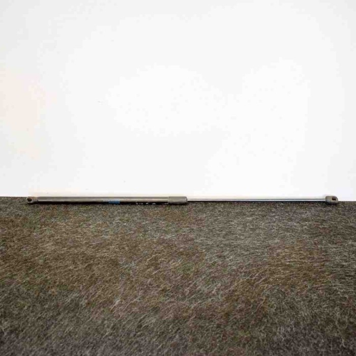 Amortizor capota dreapta față VW PASSAT Variant B7 365 2011 OEM: 3AA823359A 3351267