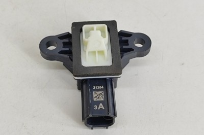 Senzor de impact st&amp;acirc;nga față KIA EV6 CV 2022 OEM: 95930-S1000 25832491 foto