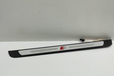 Ornament prag dreapta față AUDI Q4 Sportback F4N 2024 OEM: 8Y0947417A | 31967456 foto