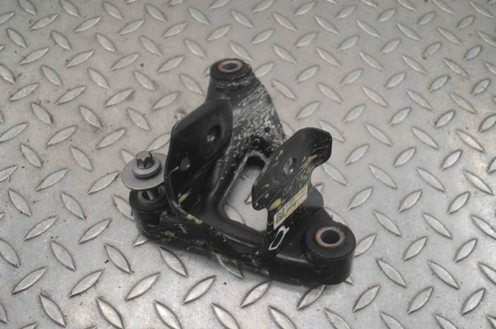 Suport motor dreapta TESLA MODEL 3 2020 OEM: 1110232-00-C,1111520-00-B 25255362