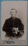 Fotografie tip CDV, Sublocotenet francez in tunica cu gaitane, inceput de secol XX